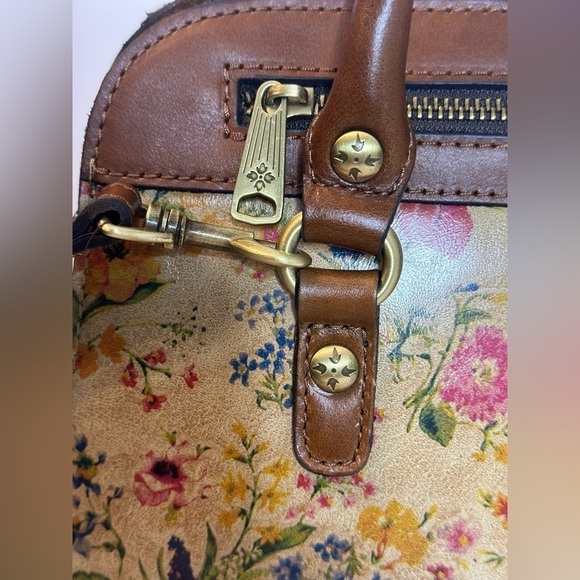 Patricia Nash Prairie Rose Tote - Picture 4 of 10